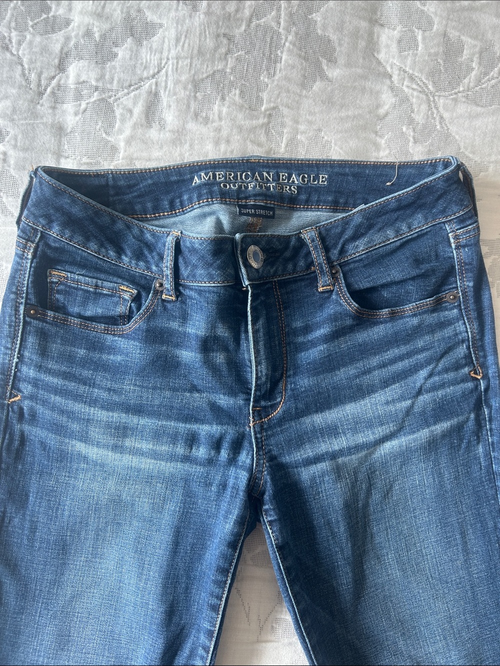 American Eagle Outfitters skinny kick Jeans